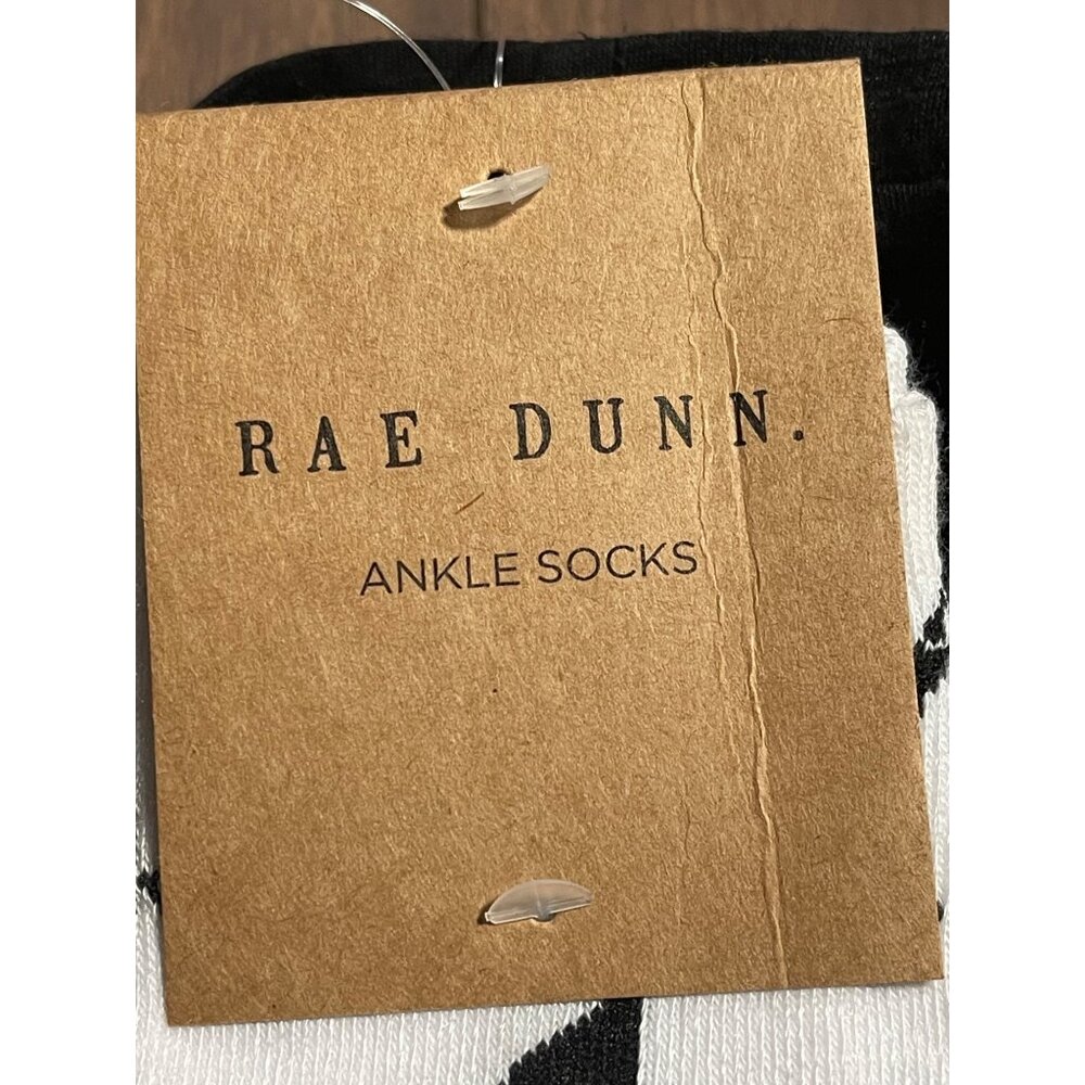 Rae Dunn Drink Up Witches T-Shirt With Ankle Socks Womens L Black & White - Picture 10 of 10